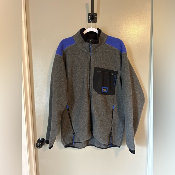 Vintage REI full zip grey and blue fleece jacket - Picture 1 of 6
